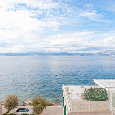 Apartments Desiree Сутиван Экстерьер фото