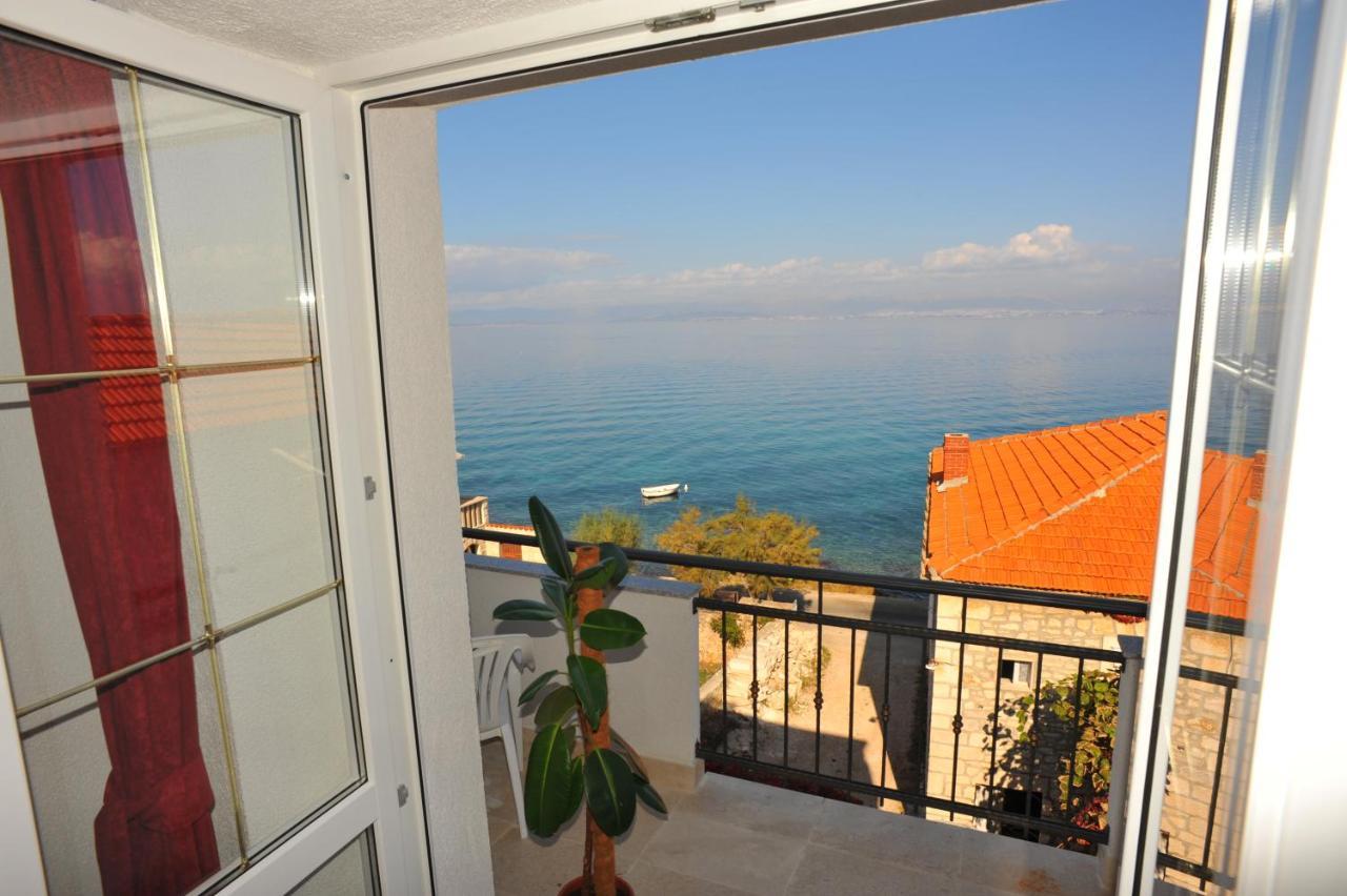 Apartments Desiree Сутиван Экстерьер фото